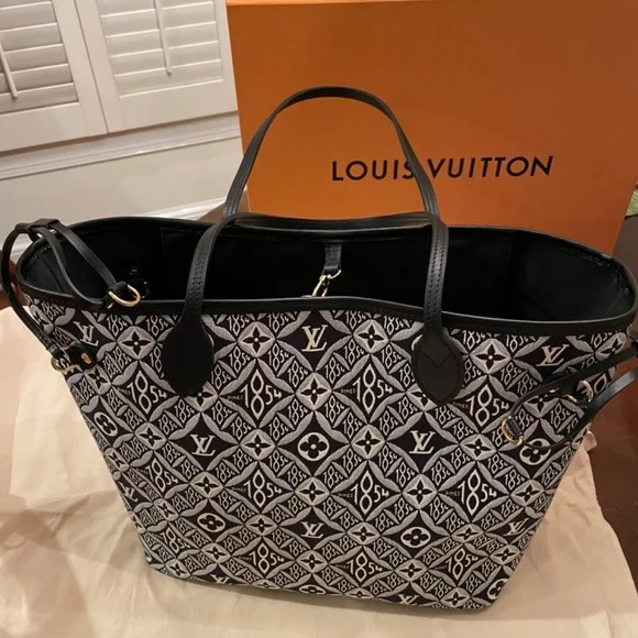 Louis Vuitton 1854 Neverfull MM - Picture 4 of 5